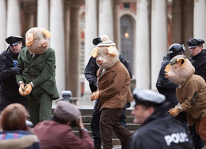 I didn't think pigs wore ascot caps.